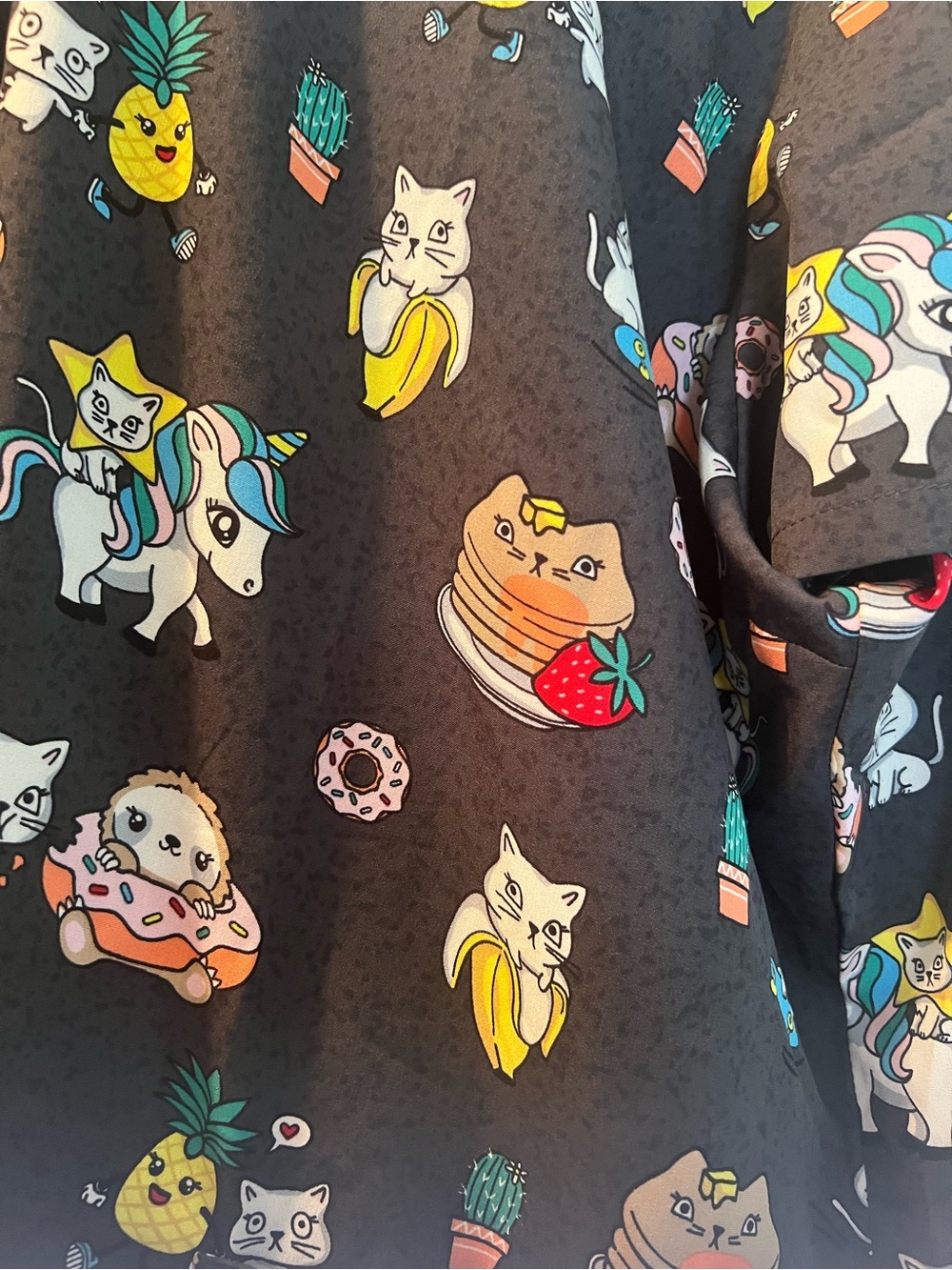 Cherokee Black Short Sleeve Tee with Colorful Cat & Food Print - Picture 3 of 4